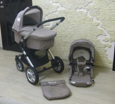 Лот: 6993556. Фото: 1. Коляска Happy baby Letitia 2 в... Коляски