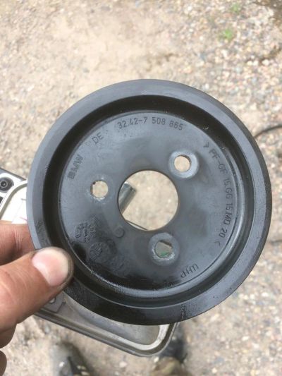 Лот: 10631699. Фото: 1. Шкив гидроусилителя BMW E60. Другое (автозапчасти)
