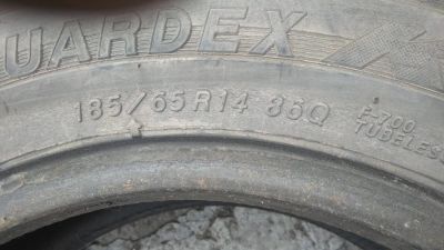Лот: 19090962. Фото: 1. Yokohama Guardex F-700 185/65... Шины