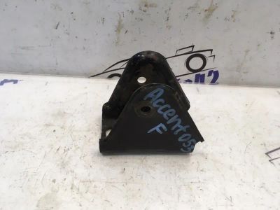 Лот: 21711732. Фото: 1. кронштейн кпп Hyundai Accent LC... Двигатель и элементы двигателя