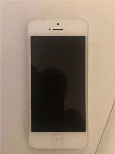 Лот: 10412285. Фото: 1. Iphone 5 (16 Гб). Смартфоны