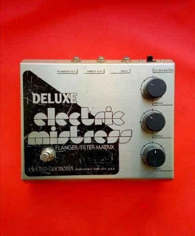 Лот: 16048776. Фото: 1. Гитарная педаль Electro - Harmonix... Гитарные эффекты и комбоусилители