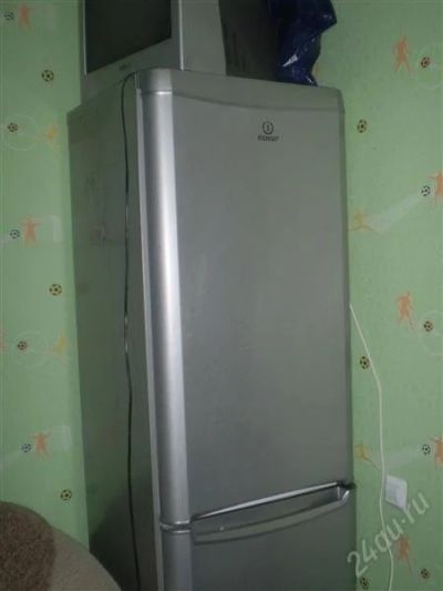 Лот: 894818. Фото: 1. холодильник. Холодильники, морозильные камеры