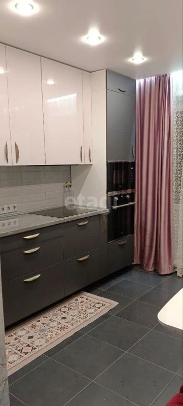 Лот: 25296124. Фото: 1. 1-комн. квартира , Братск улица... Квартиры, студии