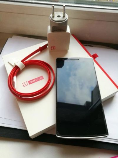 Лот: 11407796. Фото: 1. Oneplus One 1+1 64Gb 4G. Смартфоны