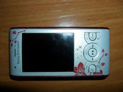 Лот: 3284563. Фото: 1. не рабочий Sony Ericsson W595... Кнопочные мобильные телефоны