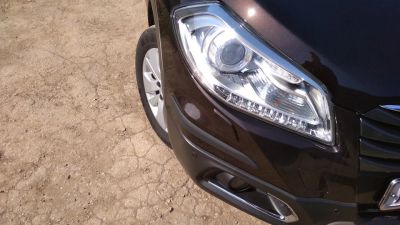 Лот: 15173160. Фото: 1. Накладки на бампер угловые Suzuki... Кузов