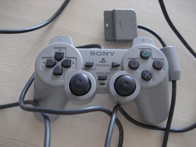Лот: 3102797. Фото: 1. Джойстик PlayStation. Аксессуары для игровых приставок, консолей, геймпады