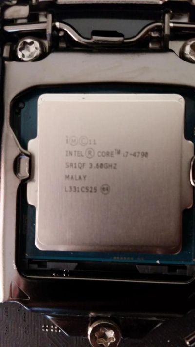 Лот: 9077375. Фото: 1. Топовый процессор I7-4790. Процессоры