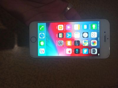 Лот: 17996979. Фото: 1. IPhone 6 16gb. Смартфоны