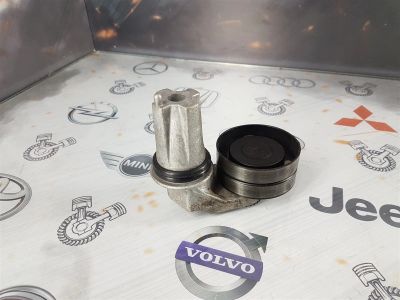 Лот: 23592175. Фото: 1. Натяжитель ремня Land Rover Discovery... Двигатель и элементы двигателя