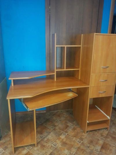 Лот: 10743462. Фото: 1. стол. Компьютерные и письменные столы