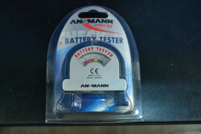 Лот: 16199223. Фото: 1. Тестер battery tester разных батареек... Батарейки, аккумуляторы, элементы питания