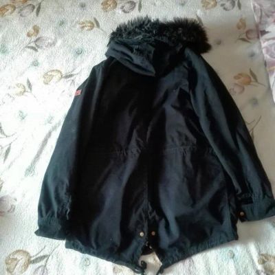 Лот: 10593795. Фото: 1. Куртка, парка Adidas neo. Верхняя одежда