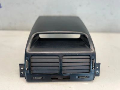 Лот: 22459468. Фото: 1. дефлектор отопителя Suzuki Grand... Другое (автозапчасти)