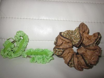 Лот: 3078604. Фото: 1. Резинки для волос. Заколки, вееры, расчёски