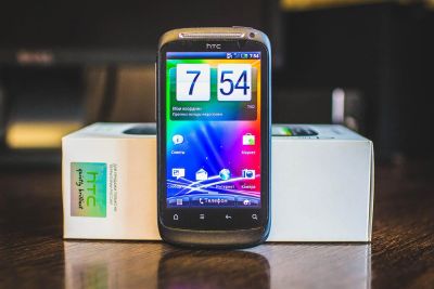 Лот: 3692987. Фото: 1. HTC Desire S. Смартфоны