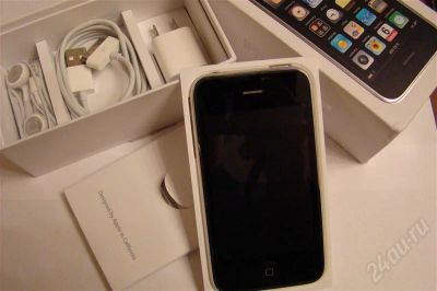 Лот: 650510. Фото: 1. оригинальный белый iphone 3gs... Смартфоны