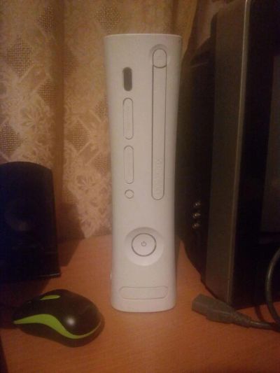 Лот: 6684938. Фото: 1. xbox 360 прошит(голова) +флэшка... Игровые приставки, консоли