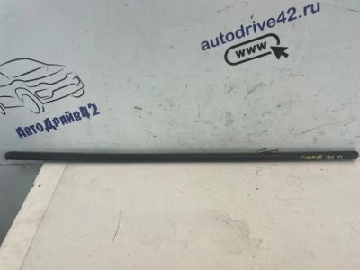 Лот: 24627661. Фото: 1. уплотнитель стекла внешний Renault... Двигатель и элементы двигателя