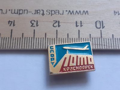Лот: 17906871. Фото: 1. ( №10008 ) значки Красноярск спортлото... Сувенирные