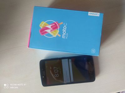 Лот: 17971919. Фото: 1. Смартфон Motorola moto C plus. Смартфоны