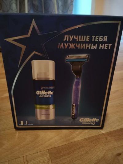 Лот: 17684336. Фото: 1. Набор Gillette mach3 с дополнительной... Укладка и стрижка волос, бритьё, эпиляция