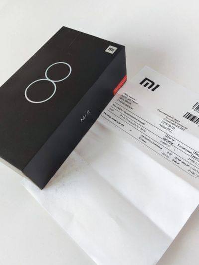 Лот: 17979335. Фото: 1. Xiaomi mi 8 6/64. Чехлы, бамперы