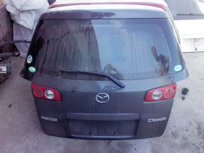 Лот: 4259895. Фото: 1. Дверь задняя багажника mazda Demio... Кузов