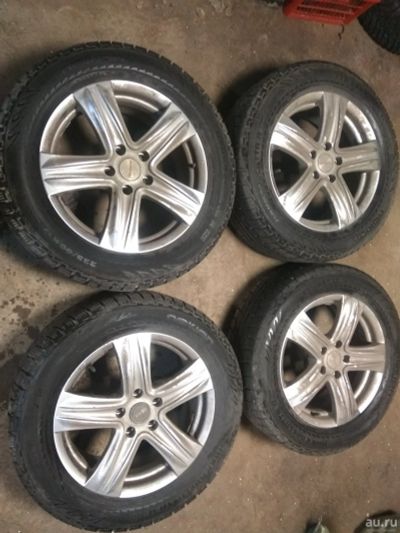 Лот: 14728053. Фото: 1. Зимняя резина 225/60 R17 Nokian... Шины