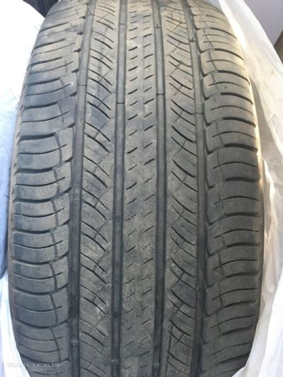 Лот: 12981463. Фото: 1. R20 275/60 продам 2 шины michelin... Шины