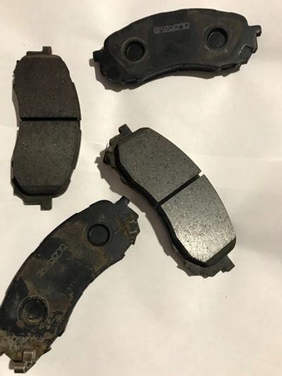 Лот: 18097667. Фото: 1. Колодки передние Subaru. Тормозная система