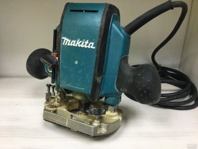 Лот: 15402021. Фото: 1. Фрезер Makita RP0900. Т4541. Цена... Электроинструмент