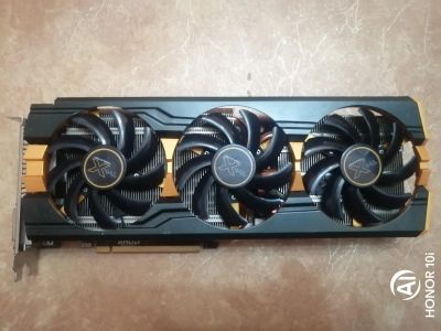Лот: 17542514. Фото: 1. Видеокарта Sapphire r9290 на 4гб... Видеокарты