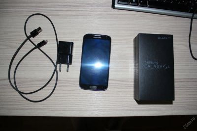 Лот: 5336654. Фото: 1. Продам Samsung Galaxy S4 black... Смартфоны