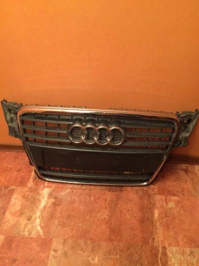 Лот: 5880266. Фото: 1. Решетка для Audi a4. Кузов