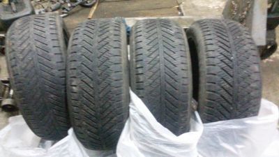 Лот: 14924422. Фото: 1. Шины Goodyear 225/55 R17. Шины