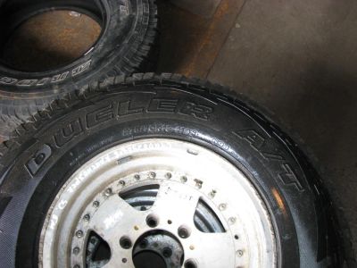 Лот: 5942677. Фото: 1. Комплект 31". Шины на дисках
