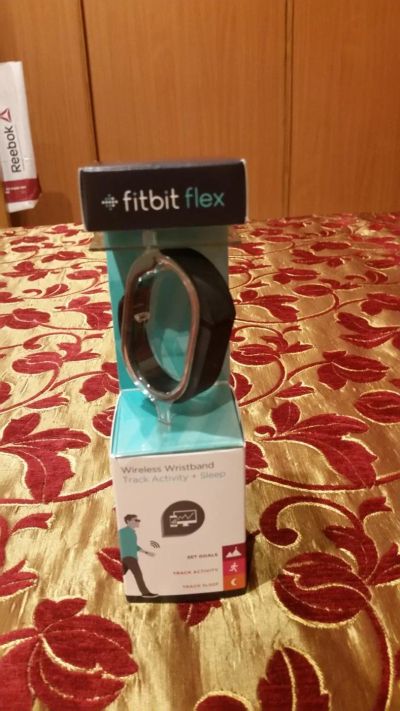 Лот: 10336295. Фото: 1. Фитнес-браслет Fitbit flex. Браслеты