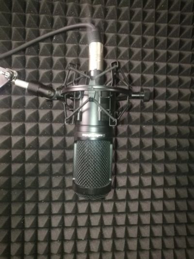 Лот: 14333721. Фото: 1. конденсаторный микрофон audio-technica... Студийные микрофоны, радиомикрофоны и радиосистемы
