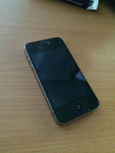 Лот: 4149543. Фото: 1. Apple iPhone 4S 16Gb Black. Смартфоны