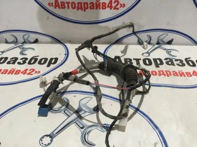 Лот: 21719675. Фото: 1. проводка двери toyota Auris E150. Двигатель и элементы двигателя