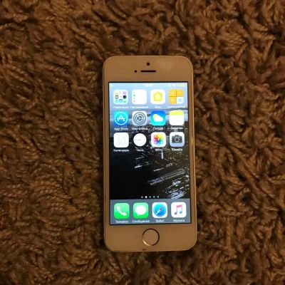 Лот: 10751715. Фото: 1. IPhone 5s. Смартфоны