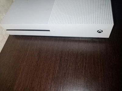 Лот: 19705995. Фото: 1. Xbox one s. Игровые приставки, консоли