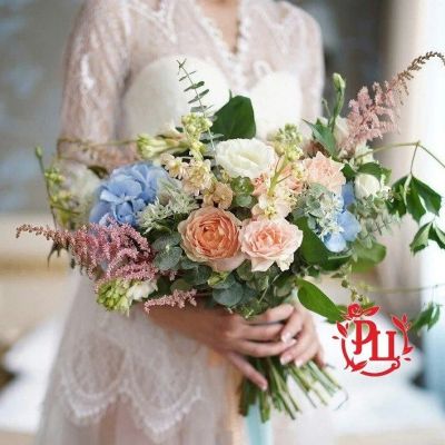 Лот: 15296306. Фото: 1. Свадебный букет "Трогательный... Свежие цветы