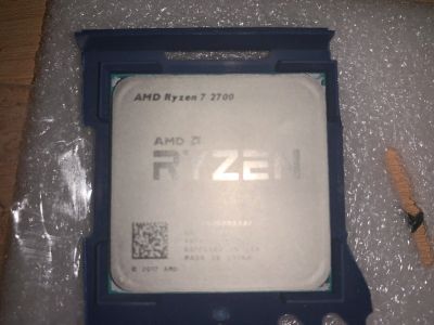 Лот: 12952038. Фото: 1. Процессор AMD Ryzen 7 2700 OEM. Процессоры