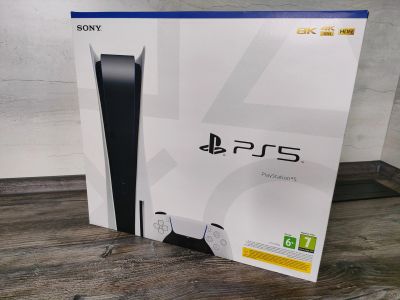 Лот: 18615060. Фото: 1. Новая игровая приставка Sony PlayStation... Игровые приставки, консоли