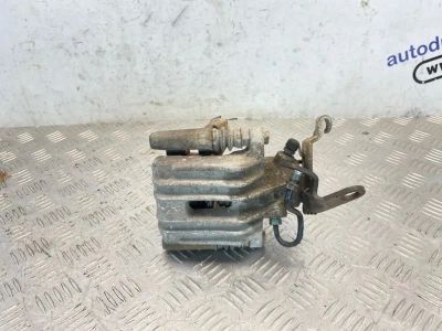Лот: 25404389. Фото: 1. суппорт тормозной Skoda Octavia... Тормозная система