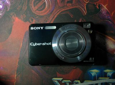 Лот: 8236444. Фото: 1. Фотоаппарат Sony Cyber-shot DSC-W130... Цифровые компактные