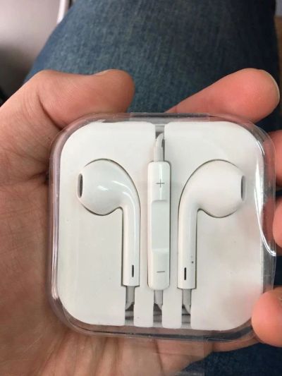 Лот: 11223580. Фото: 1. Наушники Apple оригинал. Наушники, гарнитуры